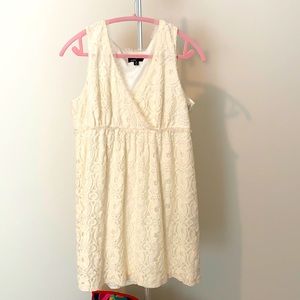 RONNI NICOLE Ivory Lace Dress